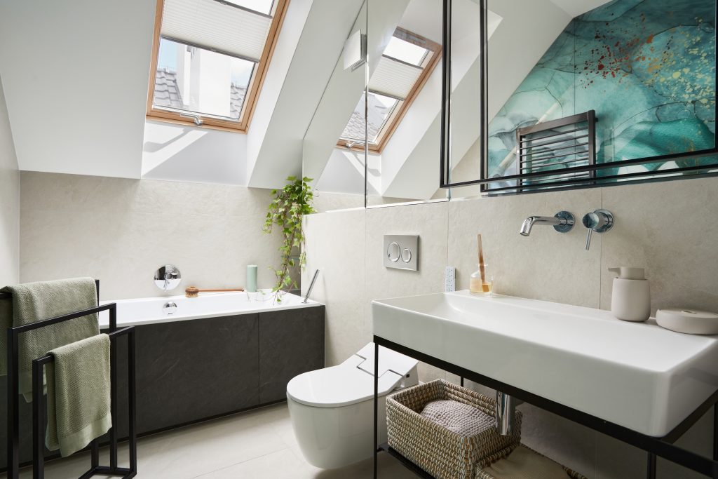 wallpaper on the wall in a modern bathroom
