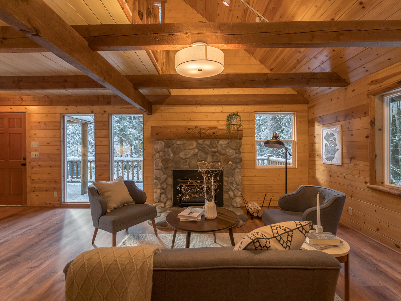 beautiful cabin with hardwood floors